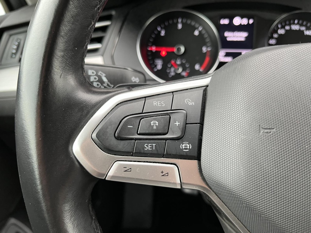 Passat Variant 2,0 TDI DSG (LED+AHK+ACC) Klima