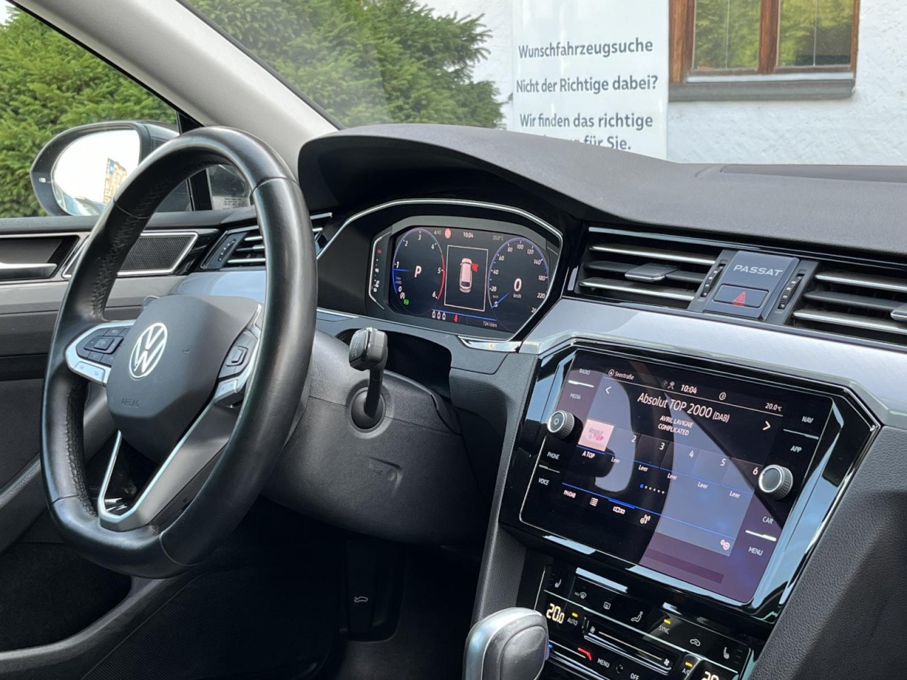 Passat Variant 2,0 TDI DSG Business (AHK+Navi+RearView)