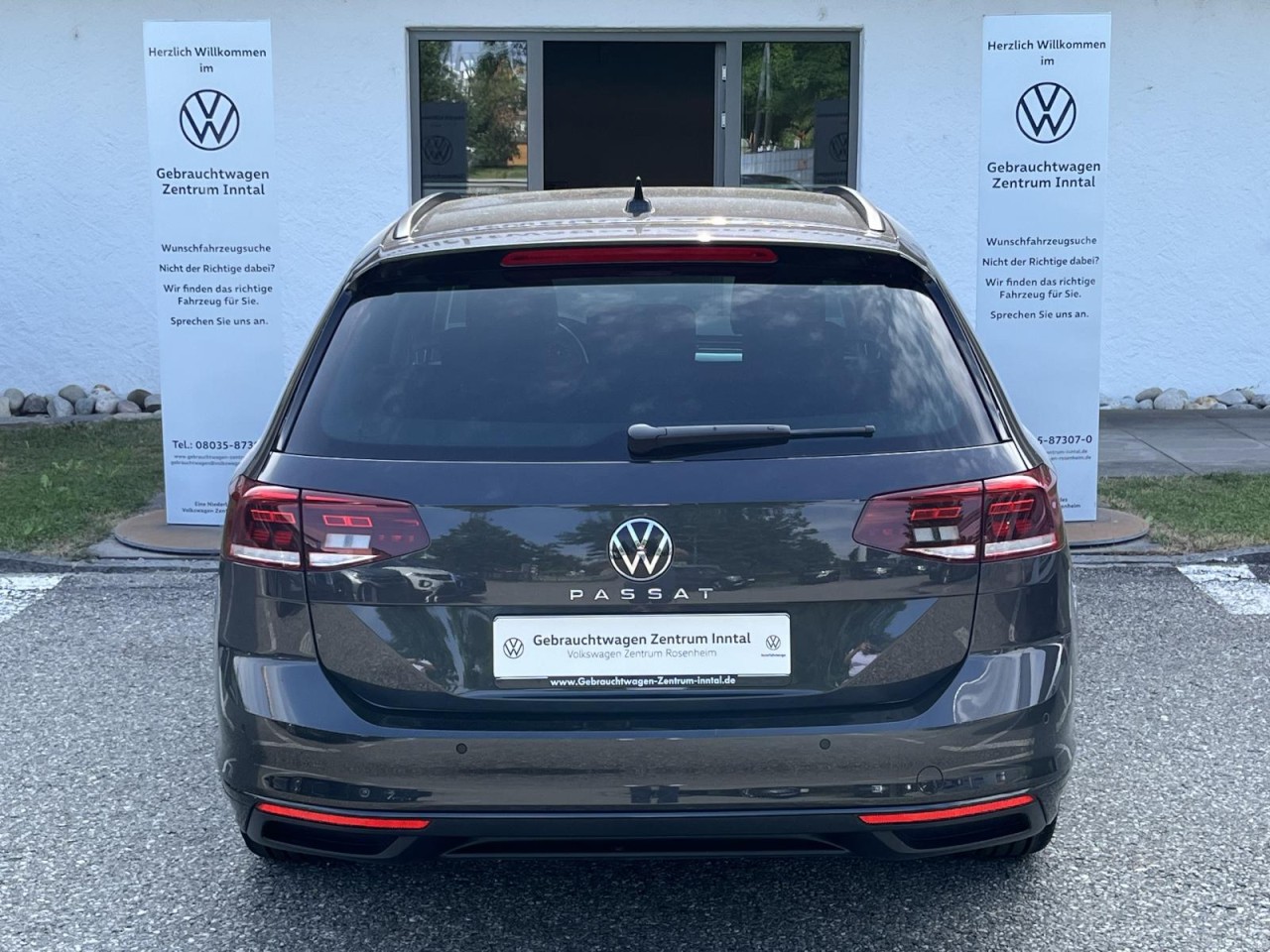 Passat Variant 2,0 TDI DSG Business (AHK+Navi+RearView)