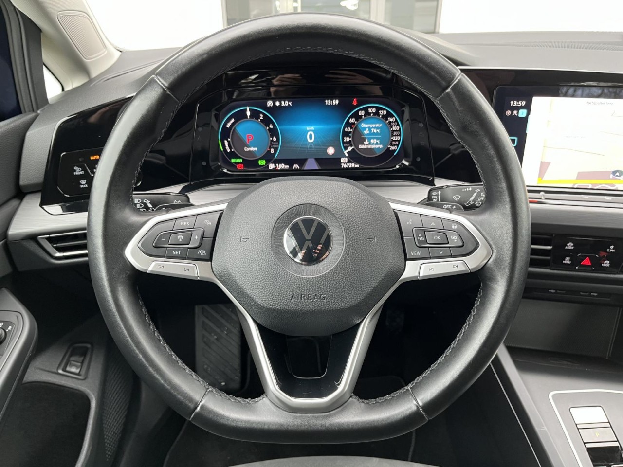 Golf VIII 1,4 eHybrid DSG Style (Navi+RearView+AHK)