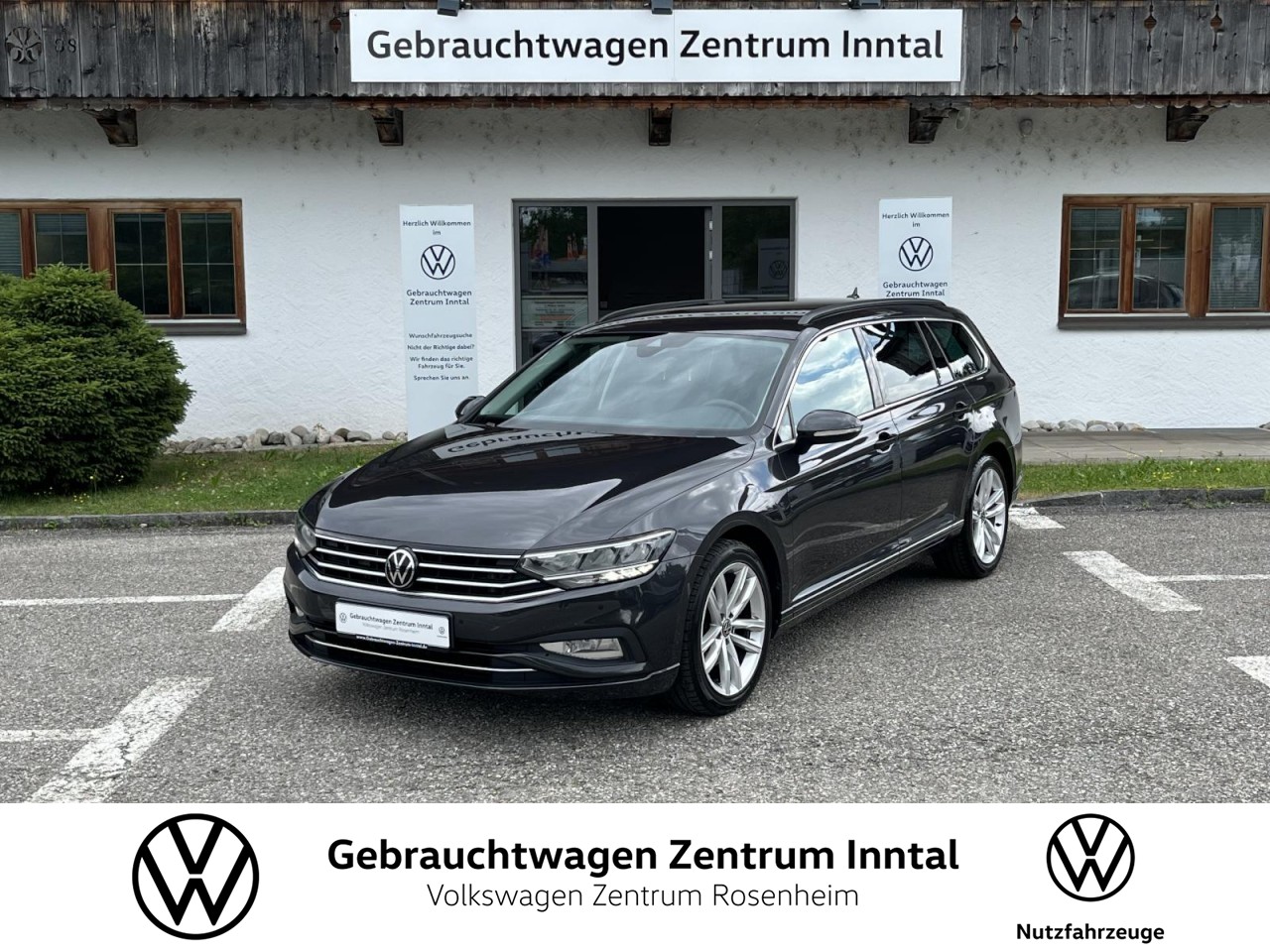 Passat Variant 2,0 TDI DSG Bussiness (AHK+ACC+RearView)