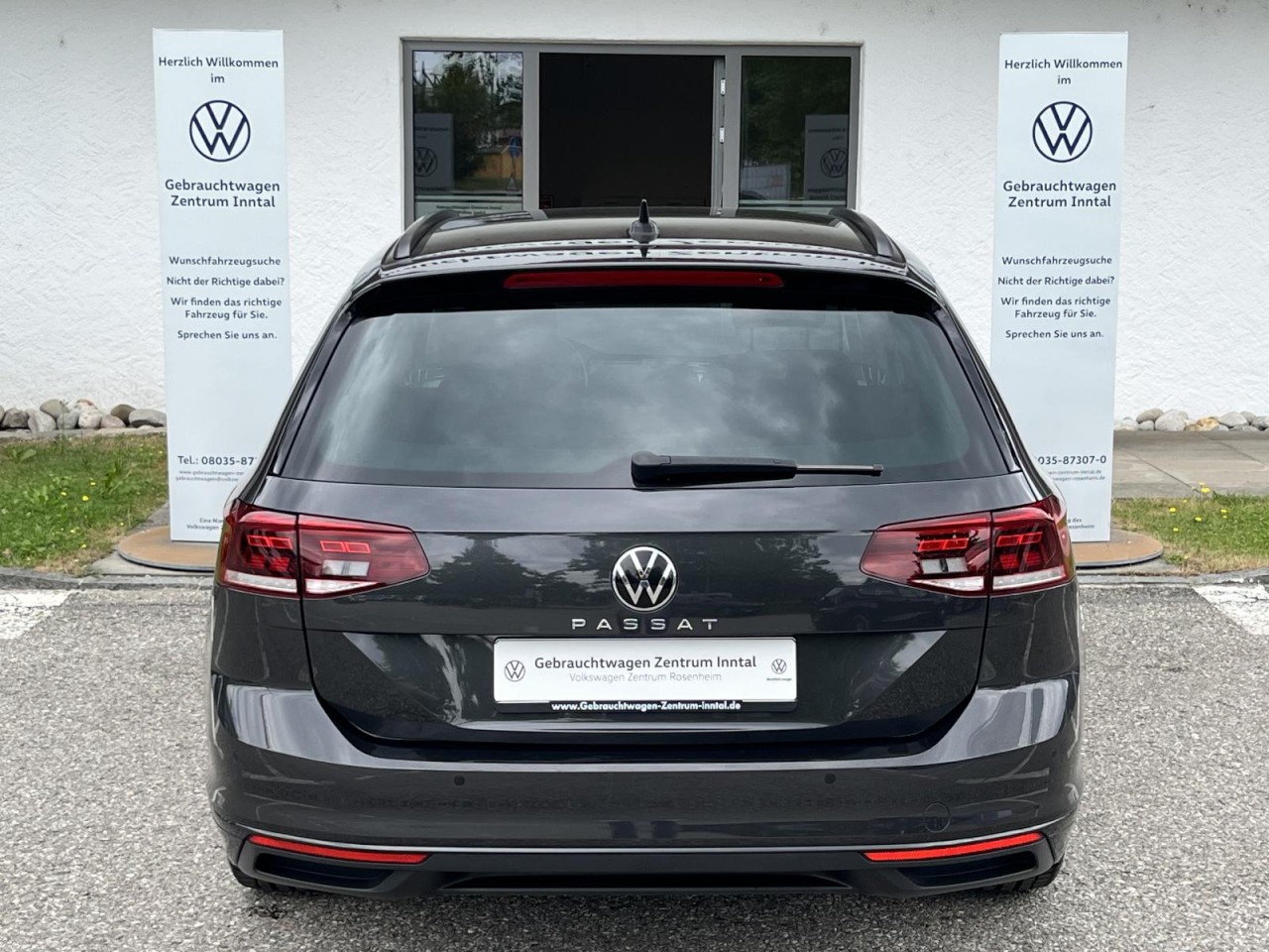 Passat Variant 2,0 TDI DSG Bussiness (AHK+ACC+RearView)