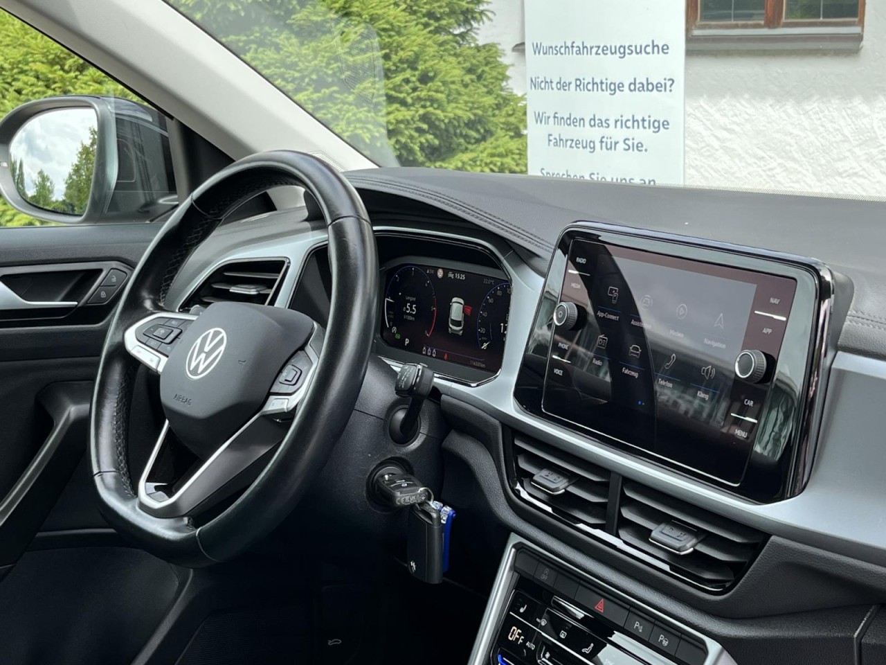 T-Roc 2,0 TDI DSG Life (AHK+Navi+RearView)