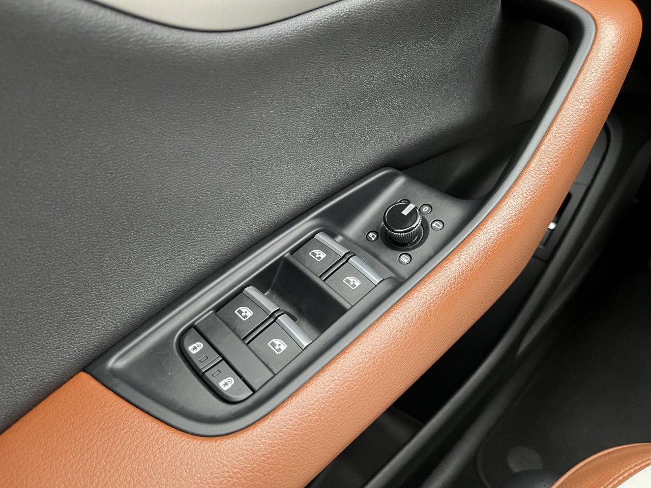 Q8 55 TFSI e quattro tiptronic (MatrixLED+AHK)