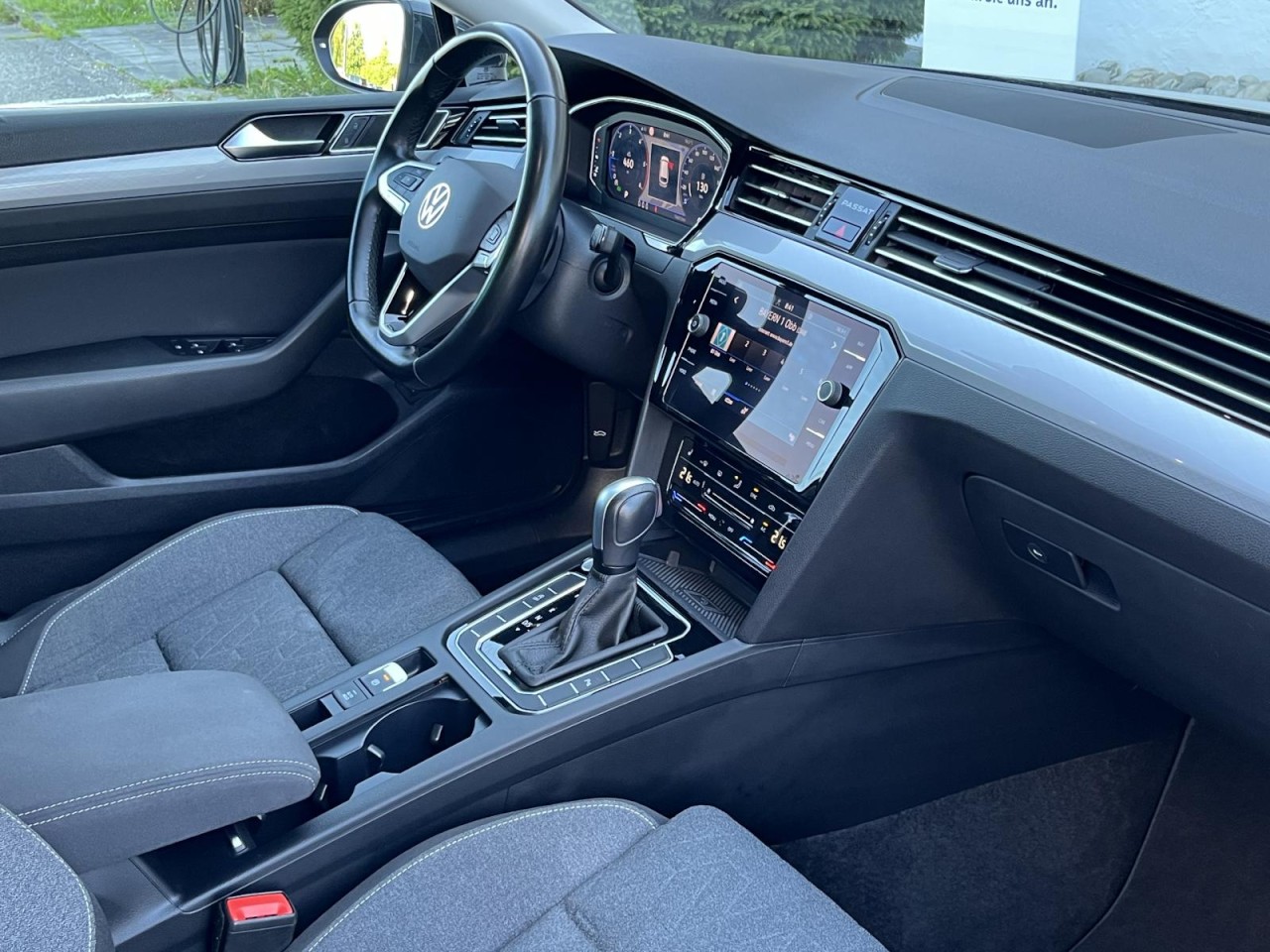 Passat Variant 2,0 TDI DSG Business (Navi+ACC+RearView)