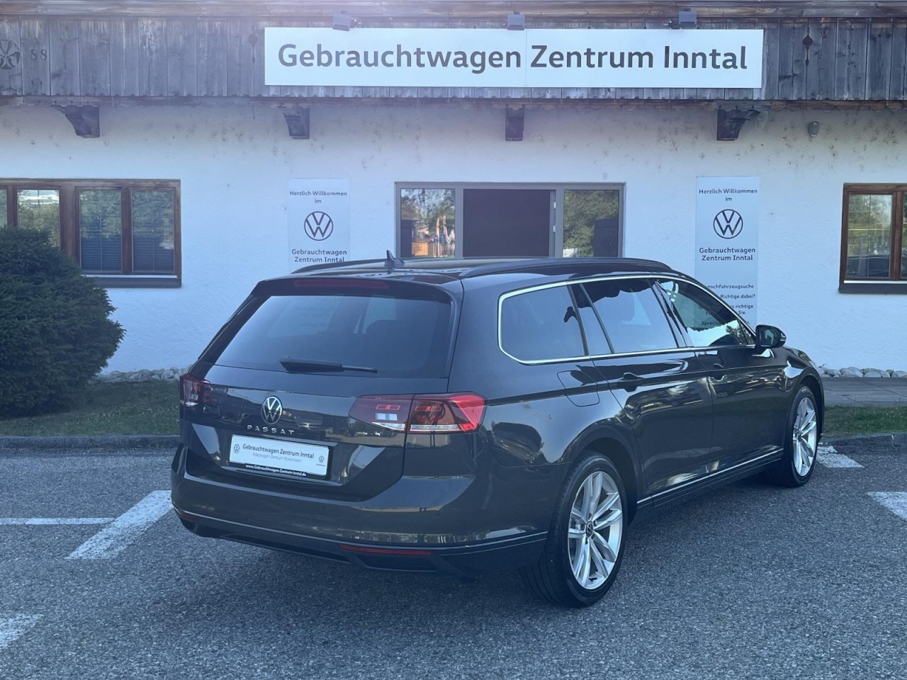 Passat Variant 2,0 TDI DSG Business (Navi+ACC+RearView)