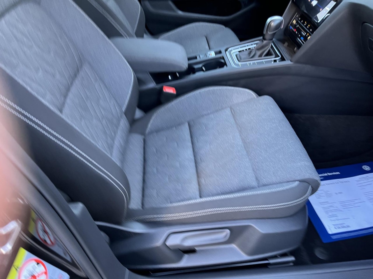 Passat Variant 2,0 TDI DSG Business (Navi+ACC+RearView)