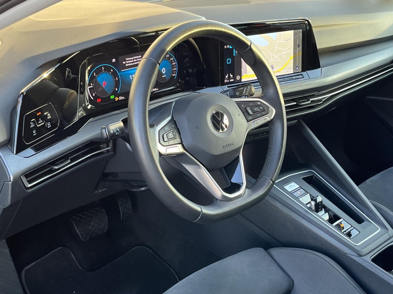 Golf VIII Variant 2,0 TDI DSG Style (Navi+ACC+LED)