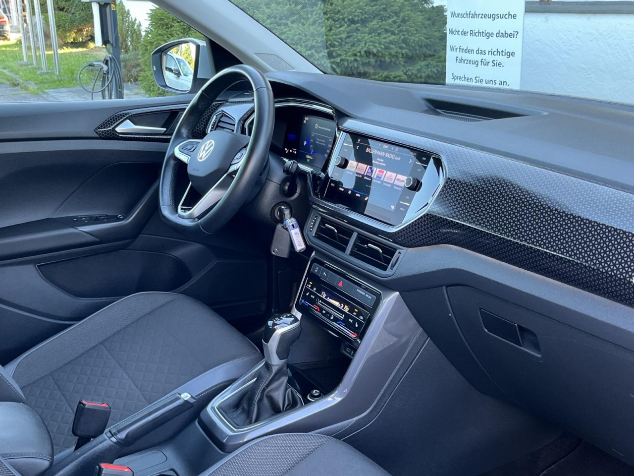 T-Cross 1,0 TSI DSG Style (AppConnect+RearView)