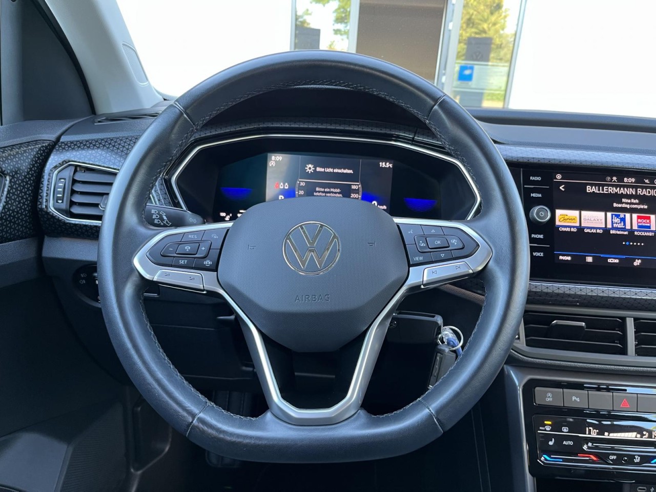 T-Cross 1,0 TSI DSG Style (AppConnect+RearView)