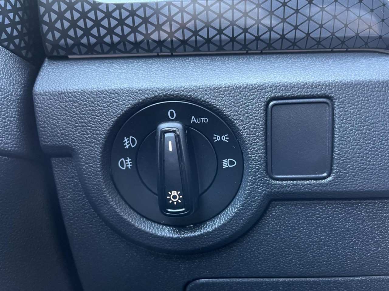 T-Cross 1,0 TSI DSG Style (AppConnect+RearView)