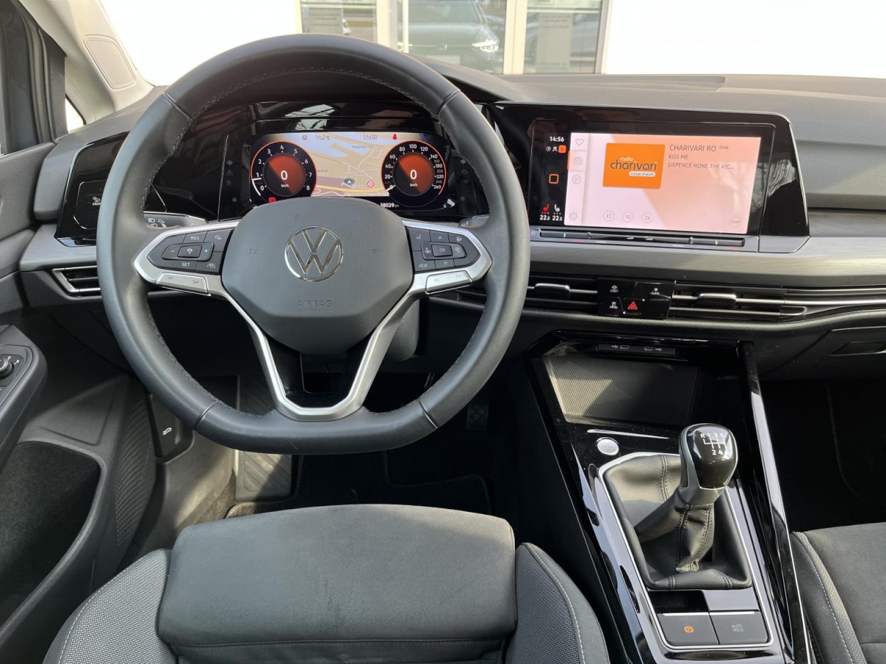 Golf VIII 1,5 TSI Style (LED+ACC+Navi) Klima