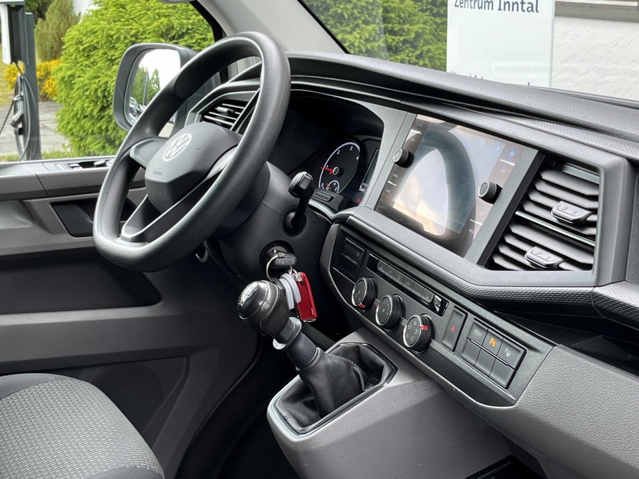 Transporter Kasten T6.1 KR 2,0 TDI (Klima+Navi+RearView)