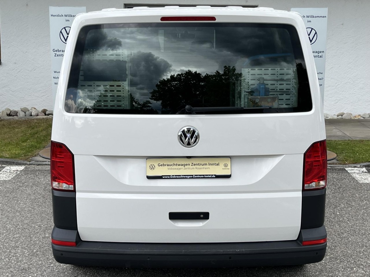 Transporter Kasten T6.1 KR 2,0 TDI (Klima+Navi+RearView)