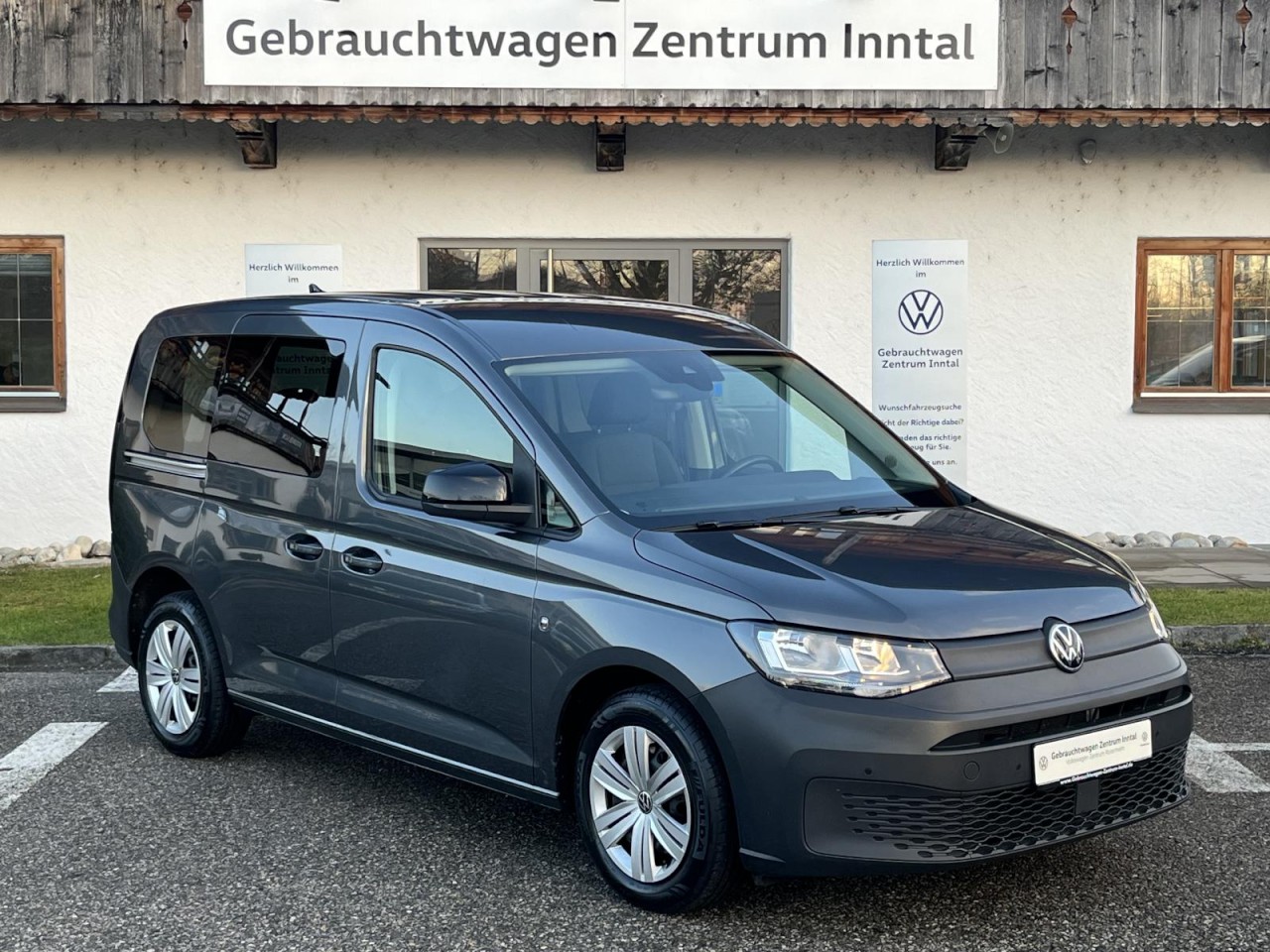 Caddy 2,0 TDI DSG (Navi+PDC+AHK) Klima