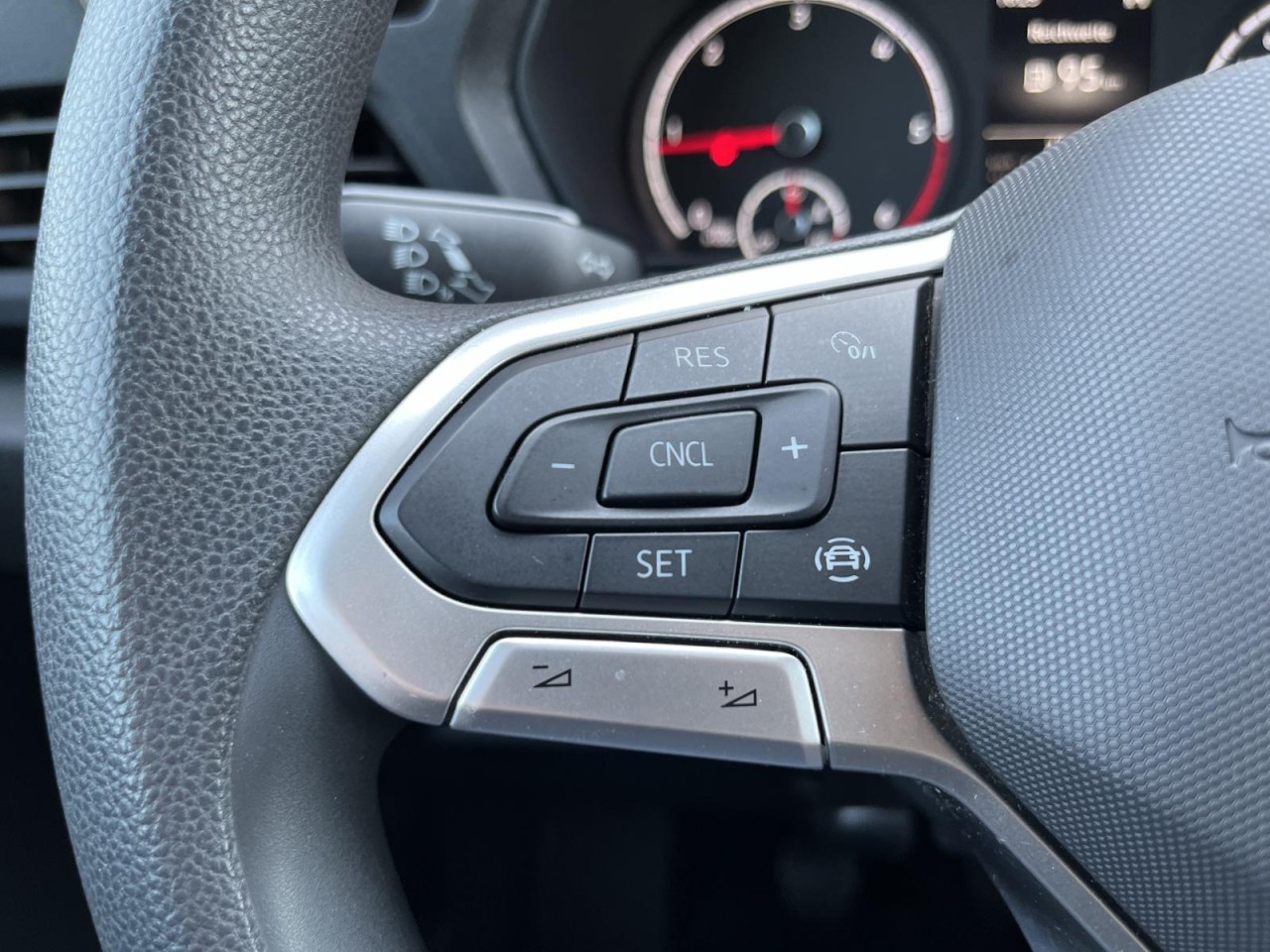 Caddy 2,0 TDI Basis (Klima+PDC+Sitzhzg) Klima