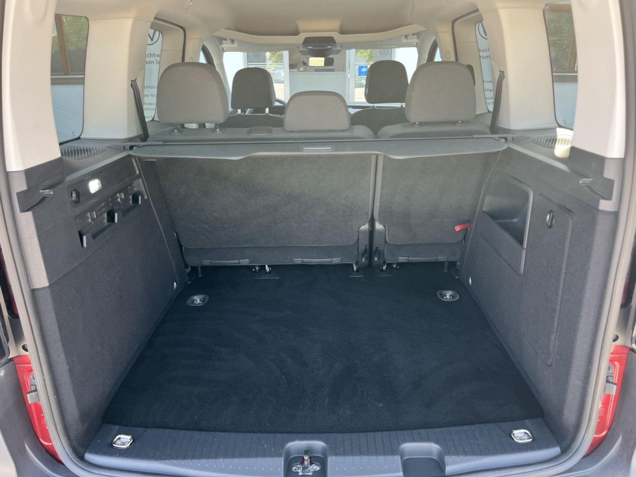 Caddy 2,0 TDI Basis (Klima+PDC+Sitzhzg) Klima