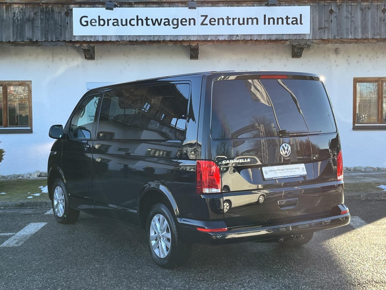 Caravelle T6.1 Comfortline 2,0 TDI (9Sitzer+AHK+Navi)