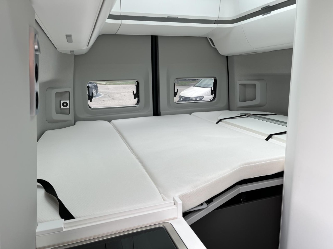 Grand California 2,0 TDI 8-Gang Automatik (LED+Navi+AHK)