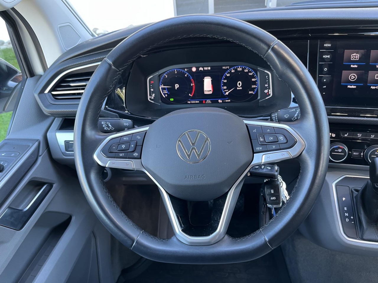 California T6.1 Ocean Edition 2,0 TDI DSG 4Motion (AHK+LED+Navi)