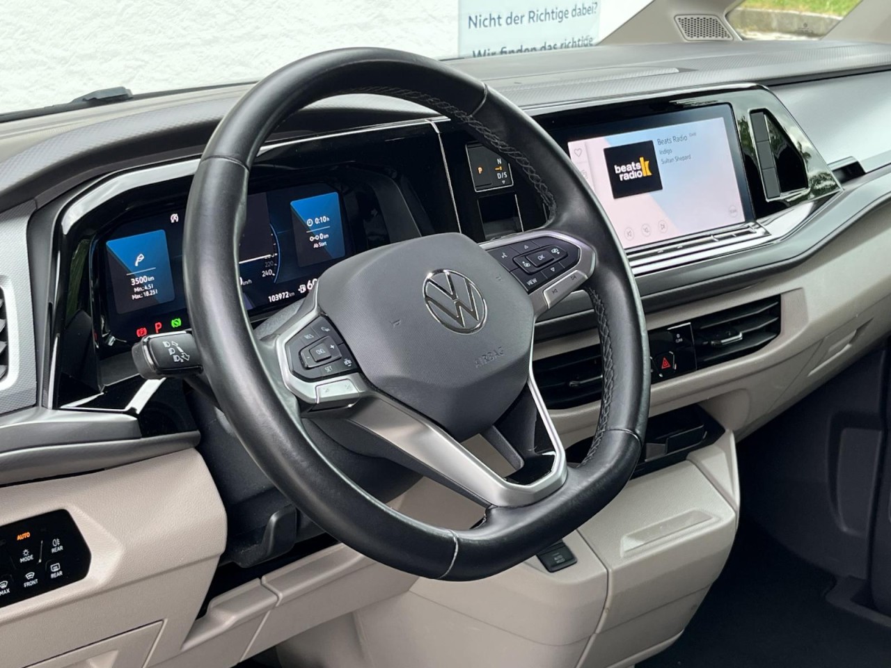 Multivan T7 2,0 TDI DSG KÜ (LED+Navi+RearView)