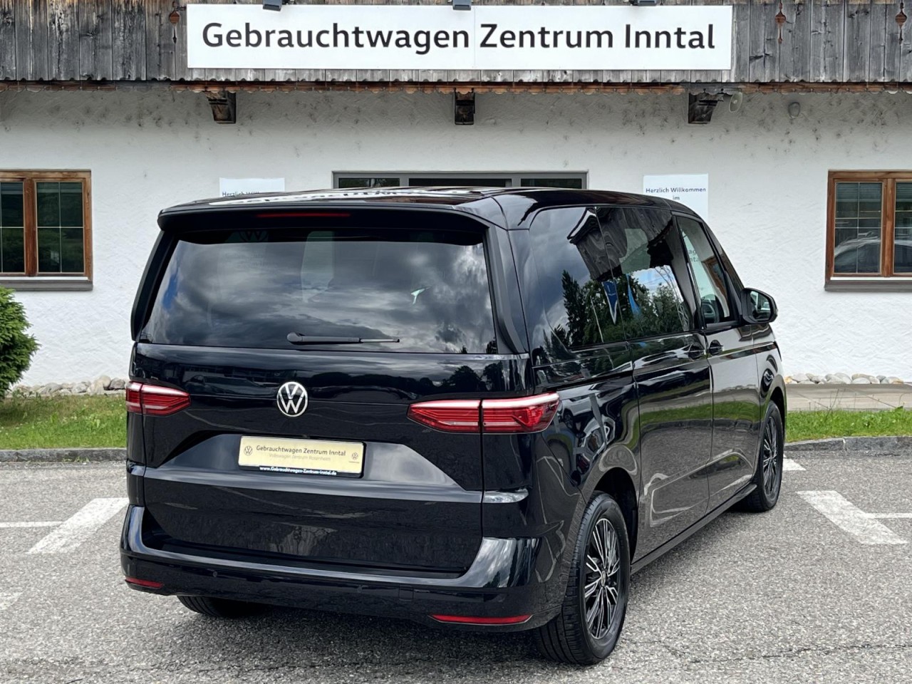 Multivan T7 2,0 TDI DSG KÜ (LED+Navi+RearView)