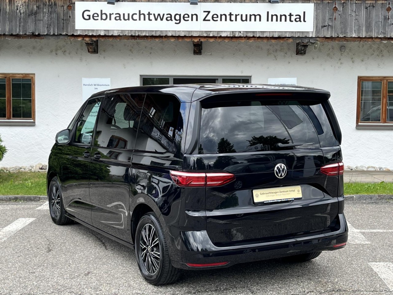 Multivan T7 2,0 TDI DSG KÜ (LED+Navi+RearView)