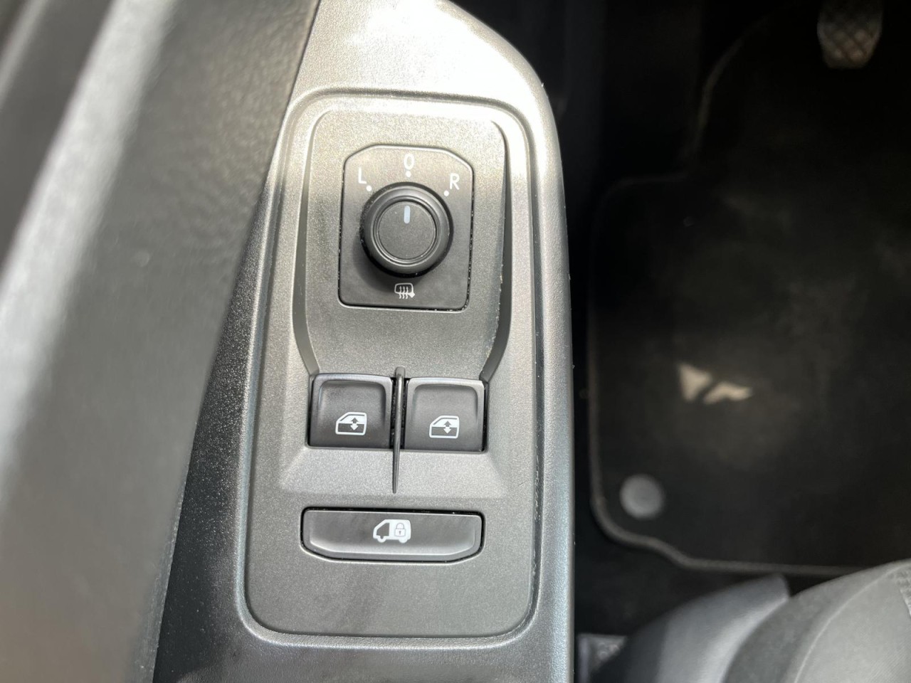 Caddy Cargo 2,0 TDI (Klima+RearView+Standhzg.)