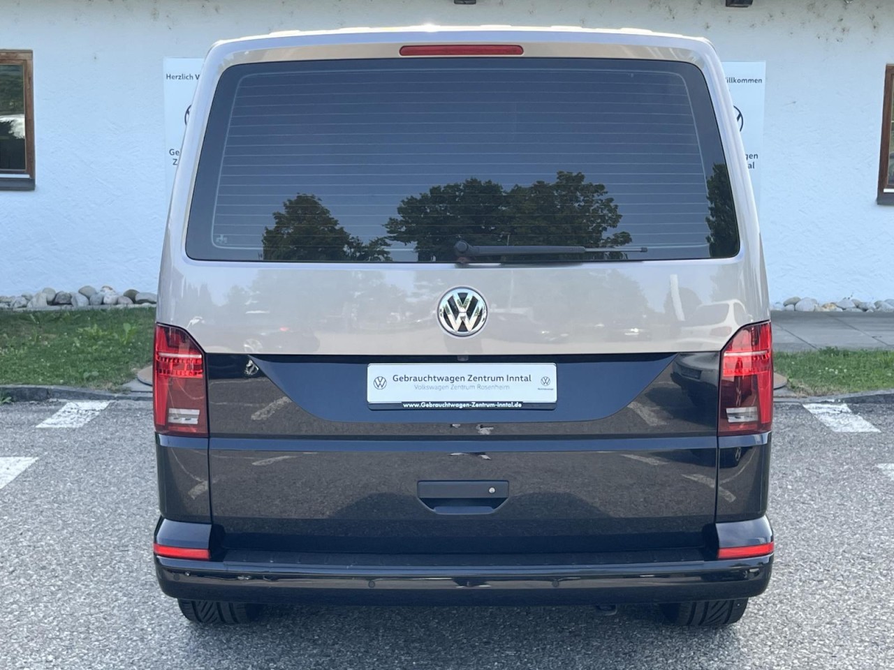 Transporter T6.1 Kasten LR 2,0 TDI DSG (Klima+LED+Navi+RearView)