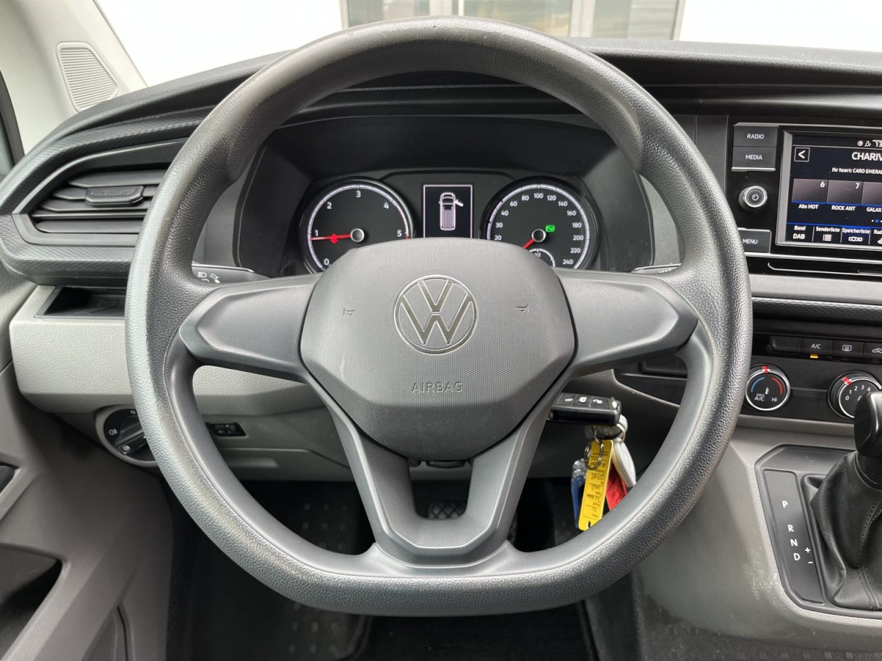 Transporter Kasten T6.1 LR 2,0 TDI DSG (AHK+Klima)