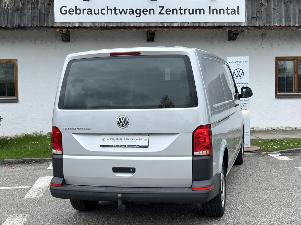 Transporter Kasten T6.1 LR 2,0 TDI DSG (AHK+Klima)