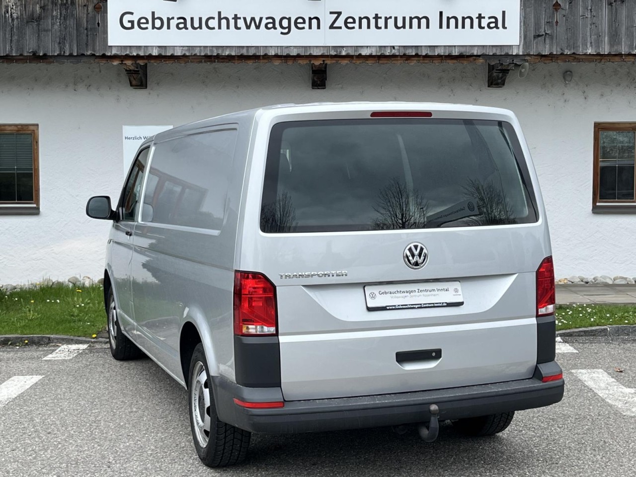 Transporter Kasten T6.1 LR 2,0 TDI DSG (AHK+Klima)