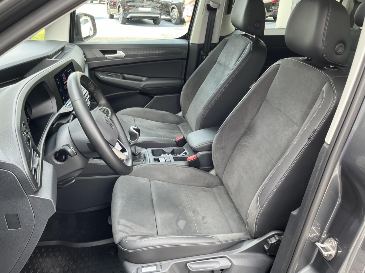 Caddy Maxi Life 2,0 TDI 4Motion Edition (Standhzg+RearView+AHK)