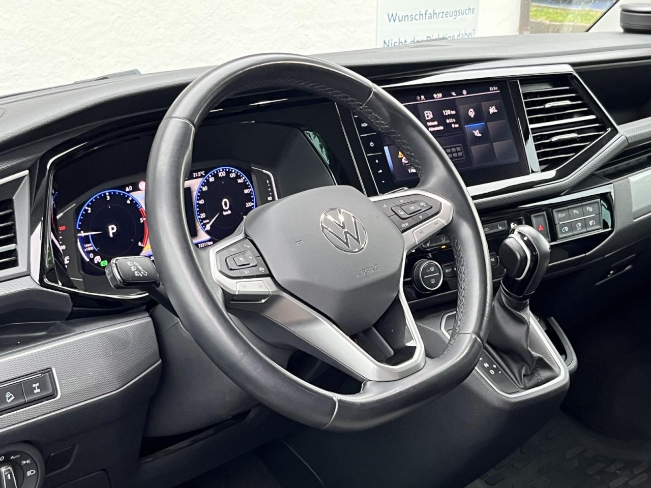 Multivan T6.1 Highline 2,0 TDI DSG 4Motion (AHK+LED+Standhzg.)