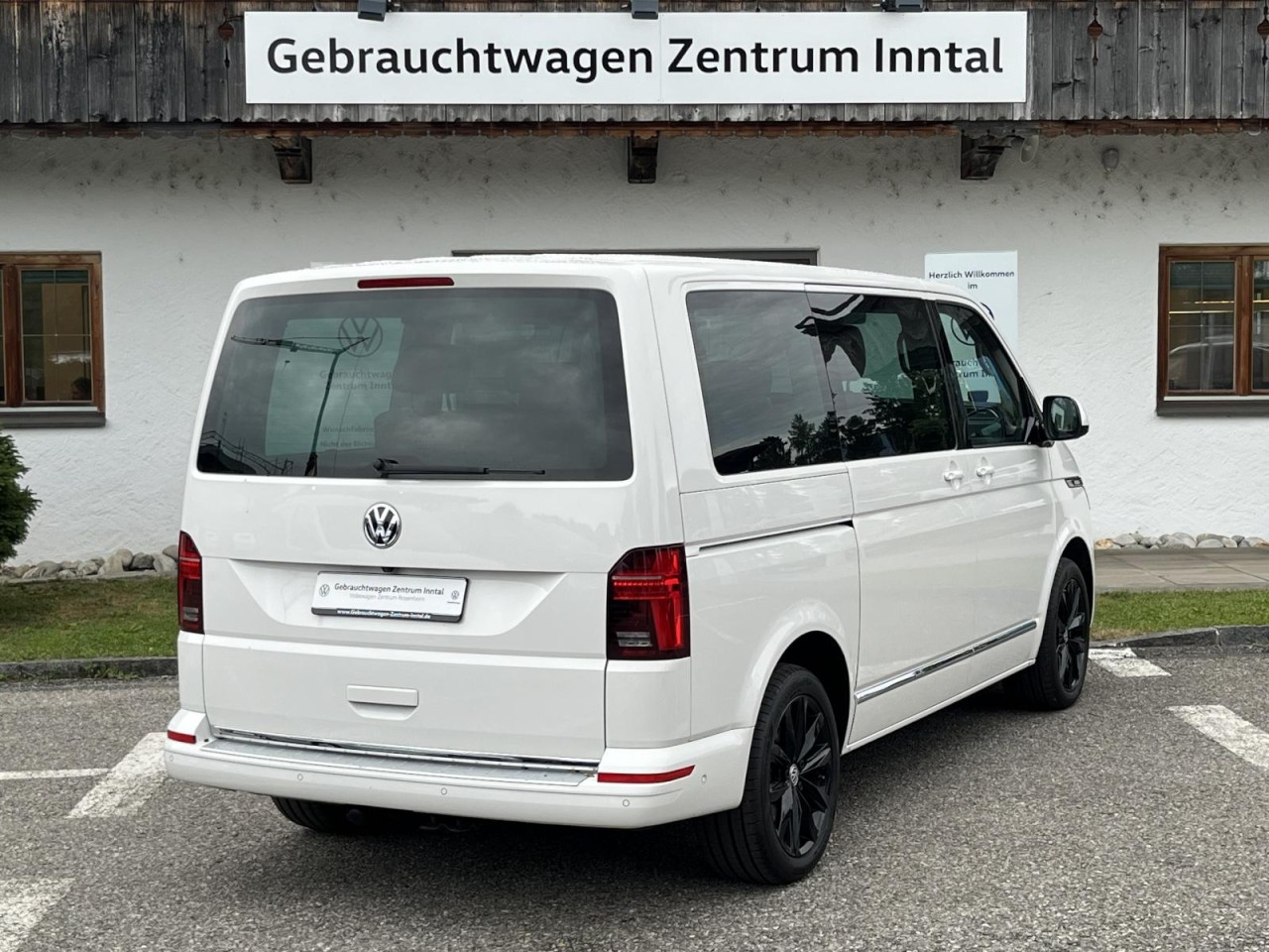 Multivan T6.1 Highline 2,0 TDI DSG 4Motion (AHK+LED+Standhzg.)