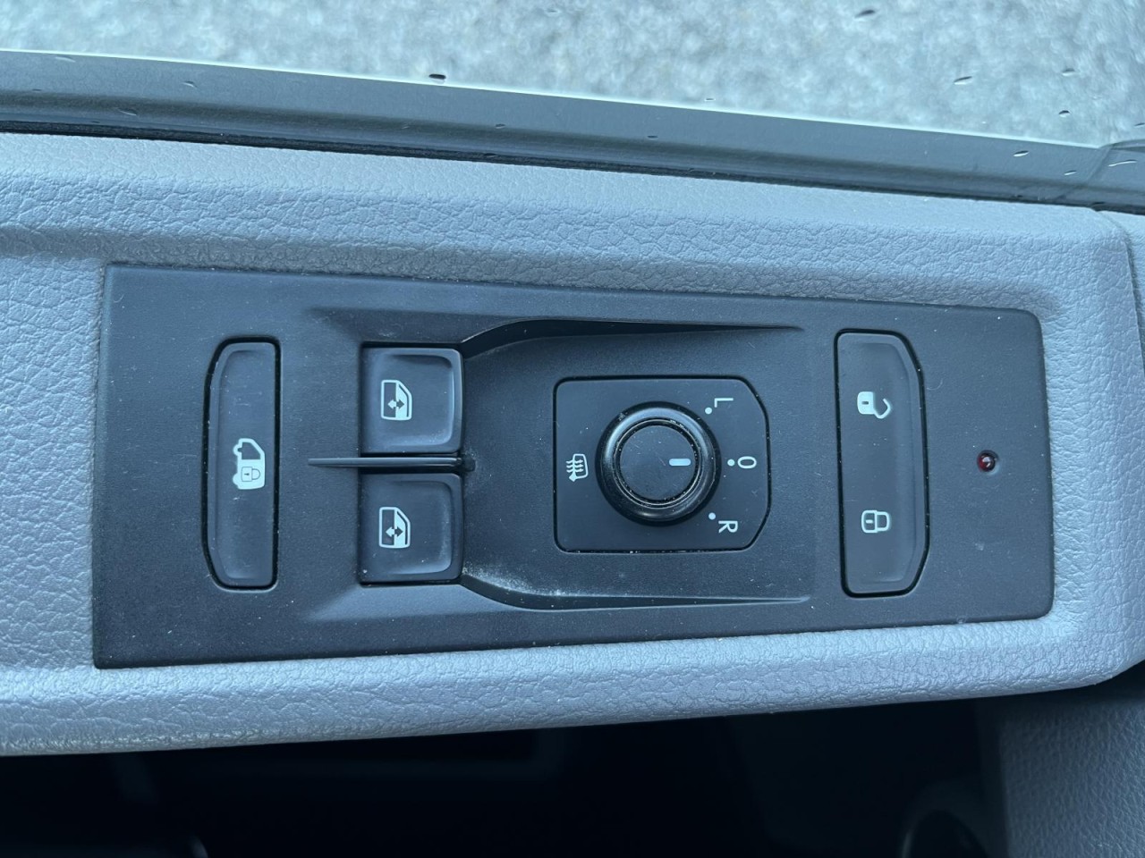 Transporter Kasten T6.1 KR 2,0 TDI (AHK+Klima+PDC)