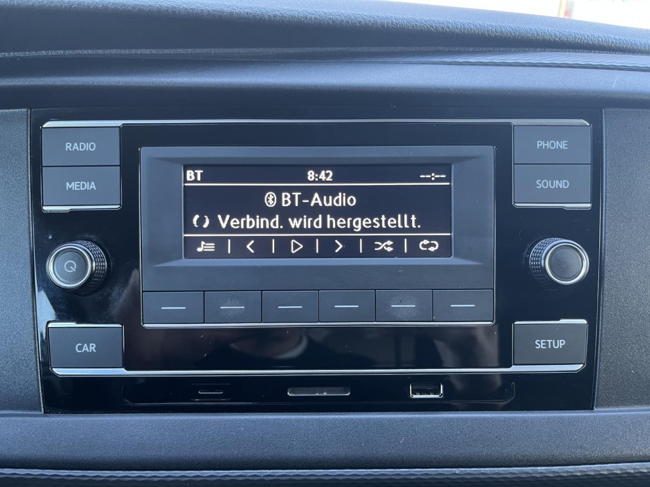 Transporter Kasten T6.1 KR 2,0 TDI (AHK+Klima+PDC)