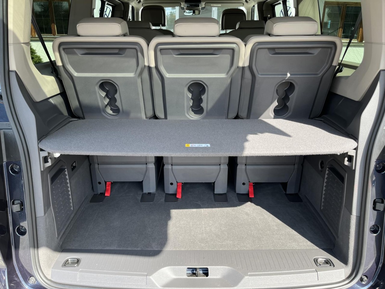 Multivan T7 2,0 TDI DSG Life LÜ (IQLight+Sithzg.+Standhzg.)