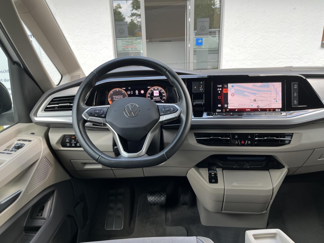 Multivan LÜ 2,0 TDI DSG (IQ.Light+Navi+Standhzg.)