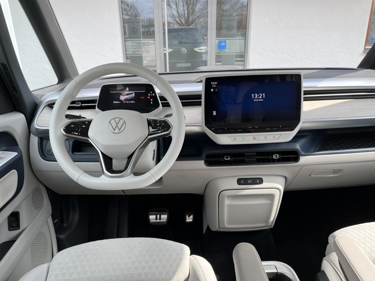 ID.Buzz ID Buzz Pro 150 kw CCS KR (AHK+IQ-Light+Navi)