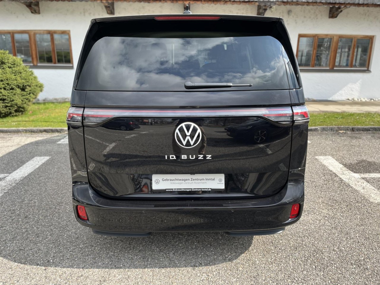 ID.Buzz ID Buzz Pro 150 kw CCS KR (AHK+IQ-Light+Navi)