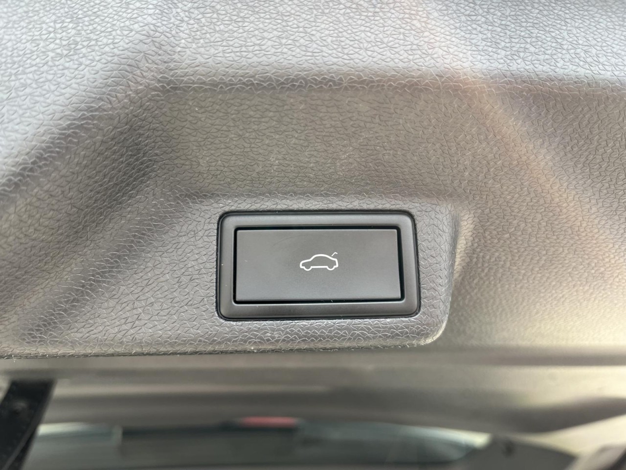 ID.Buzz ID Buzz Pro 150 kw CCS KR (AHK+IQ-Light+Navi)