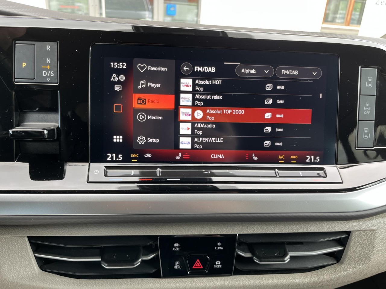 Multivan T7 Life KÜ 2,0 TDI DSG (IQ.Light+Sithzg.+AHK)