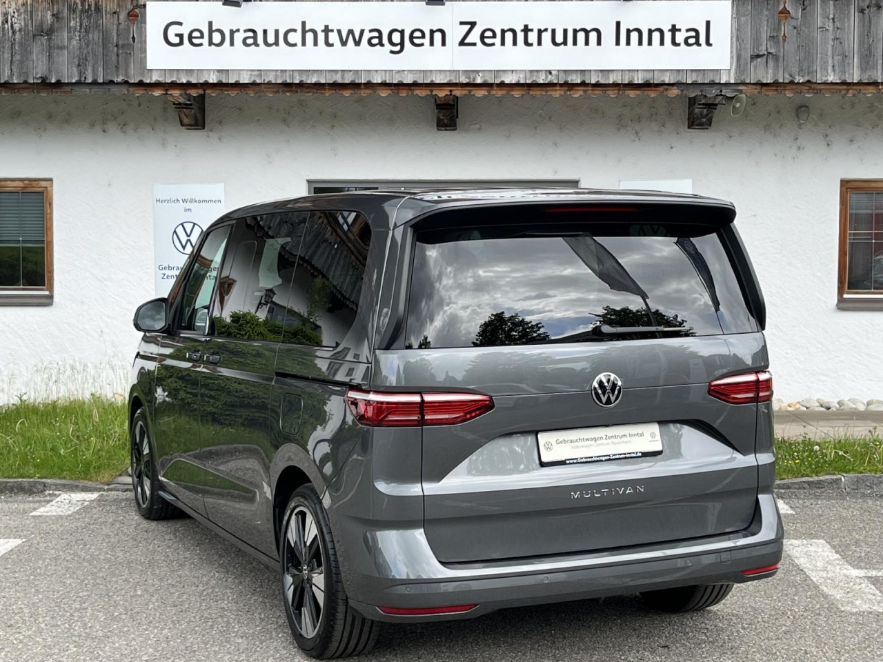 Multivan T7 Life KÜ 2,0 TDI DSG (IQ.Light+Sithzg.+AHK)