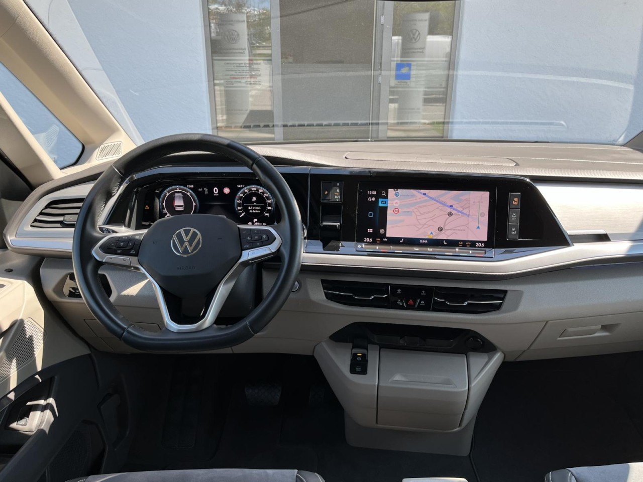 Multivan T7 Life KÜ 2,0 TDI DSG (LED+Navi+Standhzg.+AHK)
