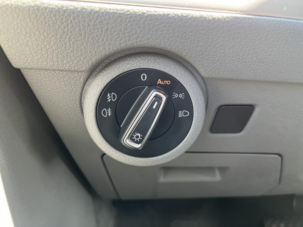 California T6.1 Beach Camper Edition 2,0 TDI DSG 4Motion (Nav+AHK)