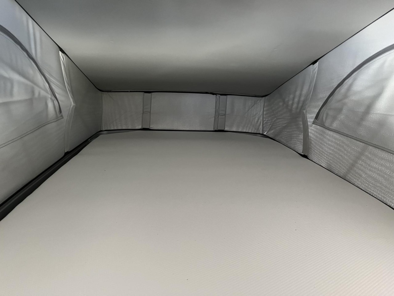 California T6.1 Beach Camper Edition 2,0 TDI DSG 4Motion (Nav+AHK)
