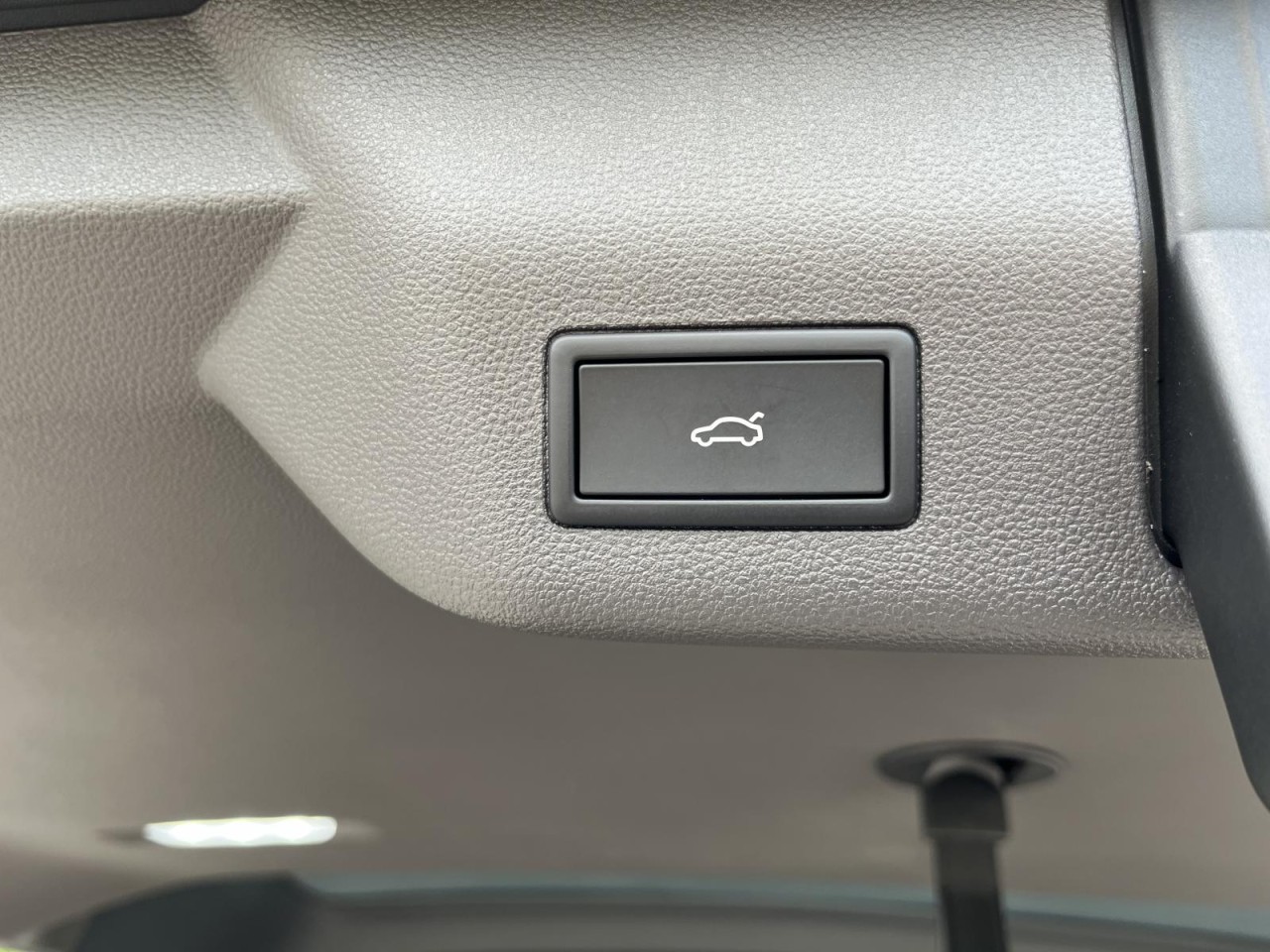 Multivan T7 2,0 TDI DSG Life (Standhzg.+IQLight)
