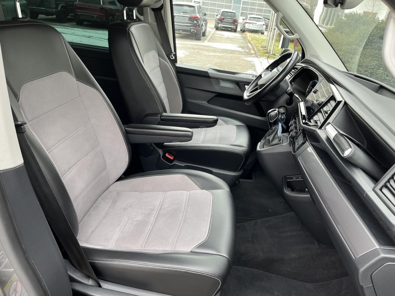 Multivan T6.1 Generation Six 2,0 TDI (AHK+LED+Standhzg.)