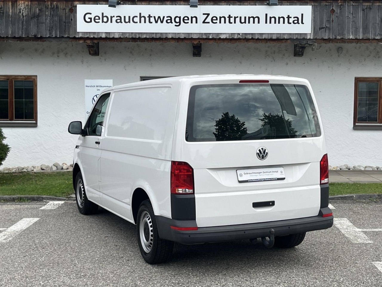 Transporter Kasten T6.1 2,0 TDI DSG (AHK+Klima)